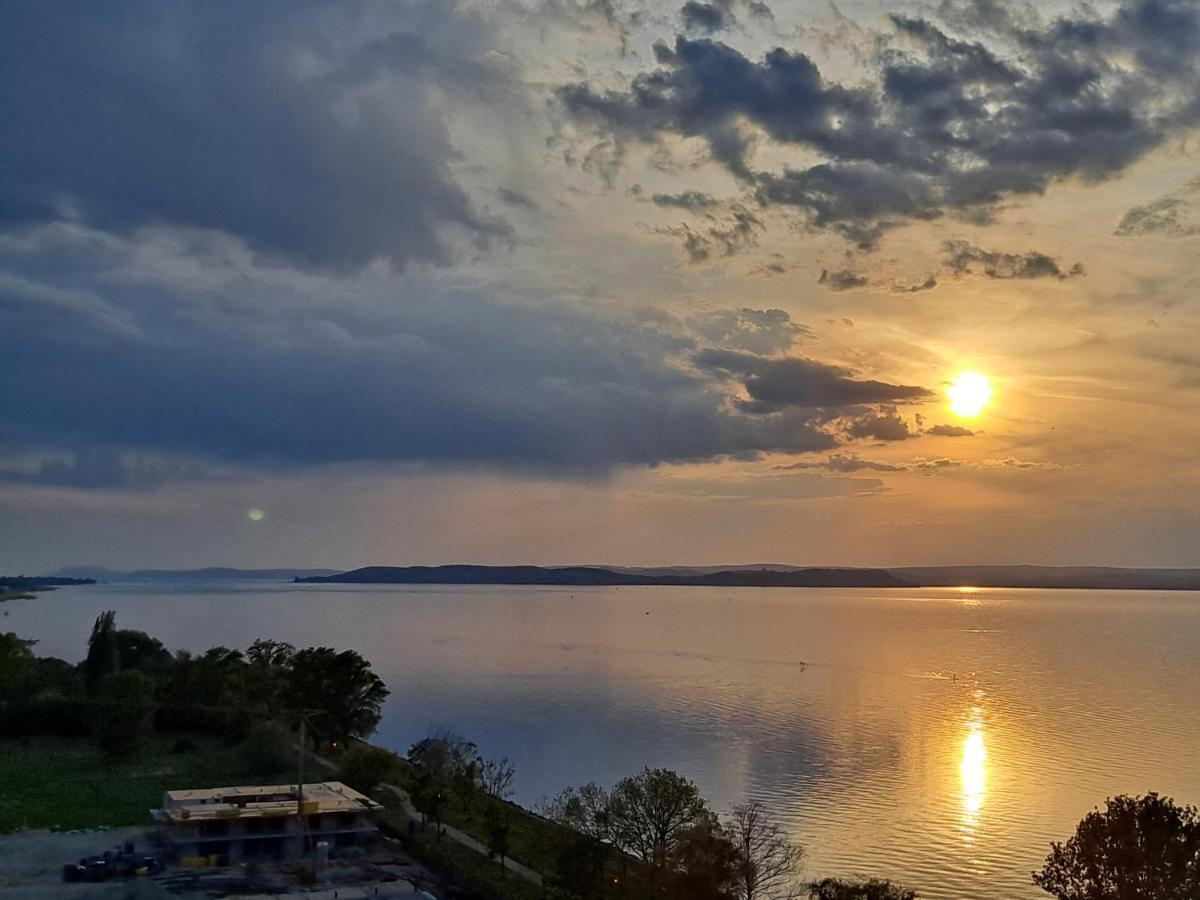 Vizparti Silver X Siófok